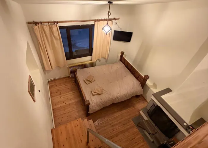 Mpatsilas Vasilitsa 山林小屋 *